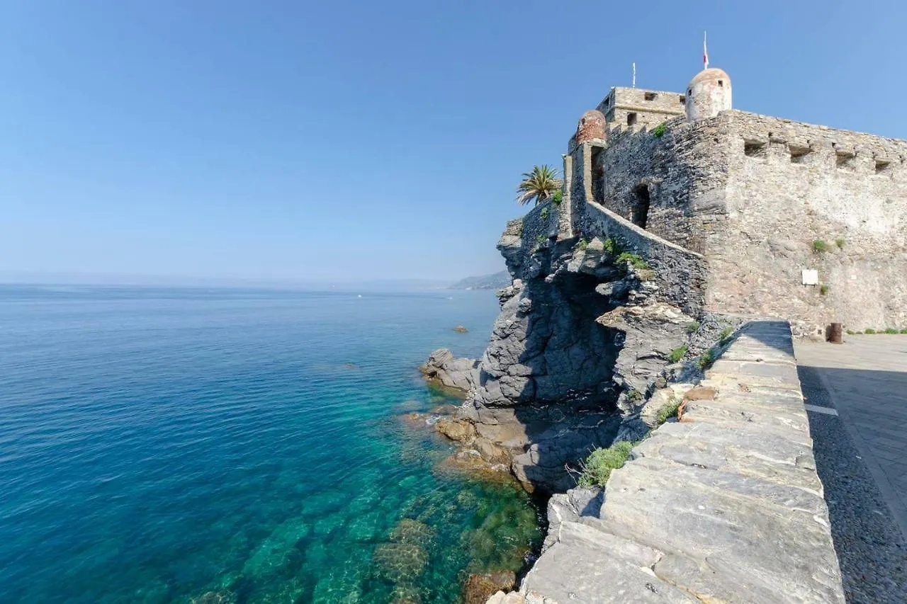 Joivy Charm 1 Bed Apt Overlooking Port Of Camogli Apartment Italy